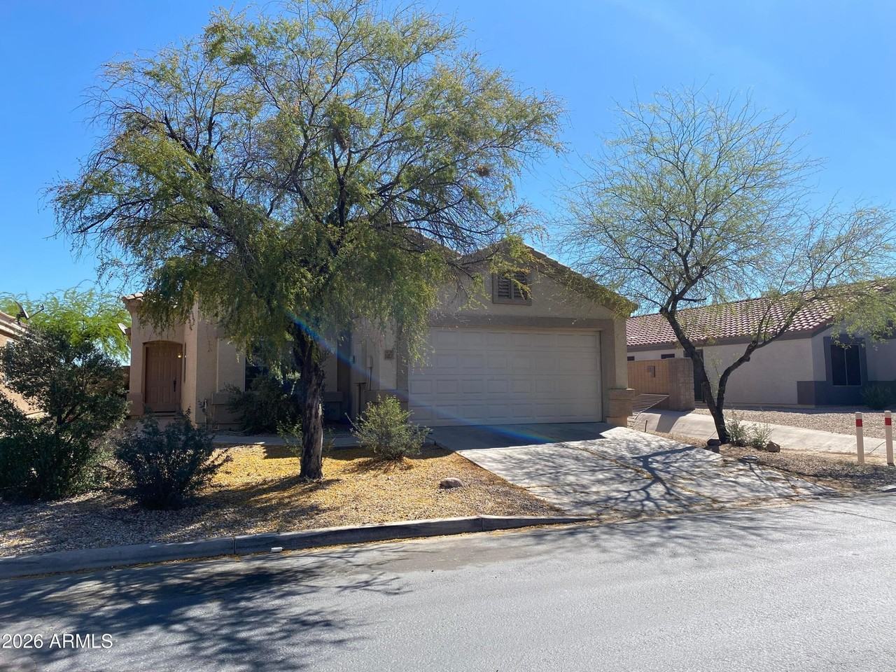24035 N Desert Dr - Photo 2 of 31