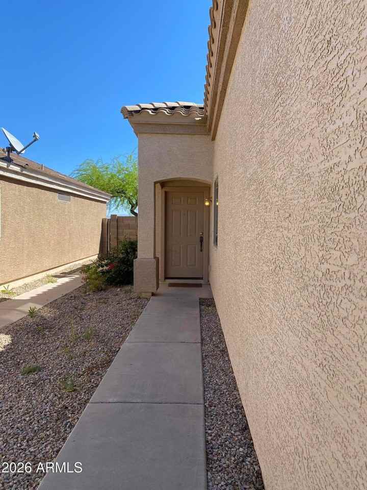 24035 N Desert Dr - Photo 3 of 31