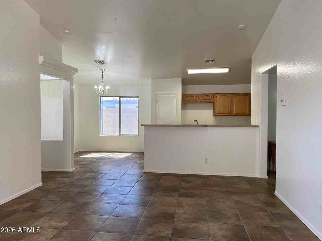 24035 N Desert Dr - Photo 7 of 31