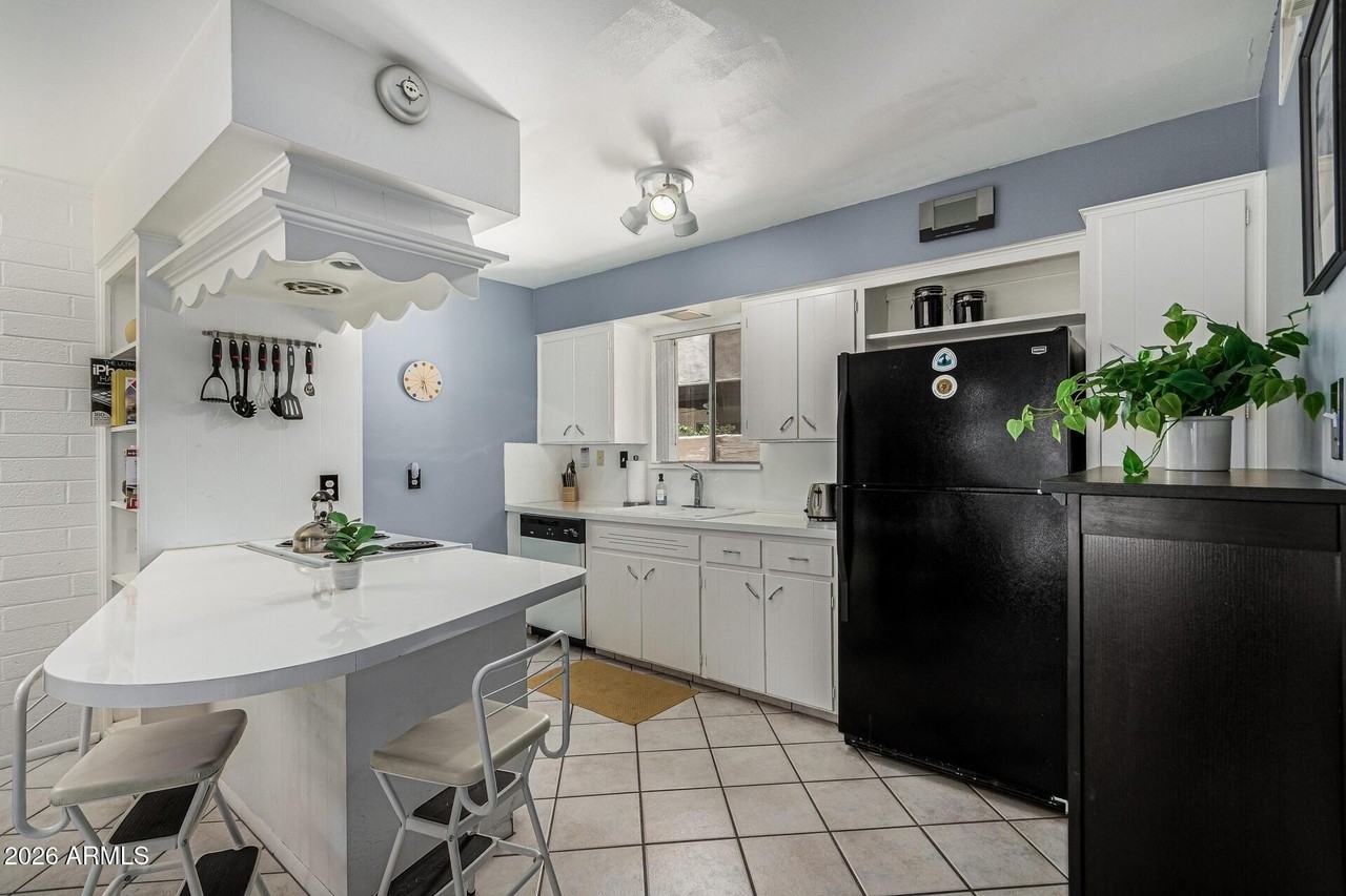 6824 E 2nd St #113 - Photo 2 of 24