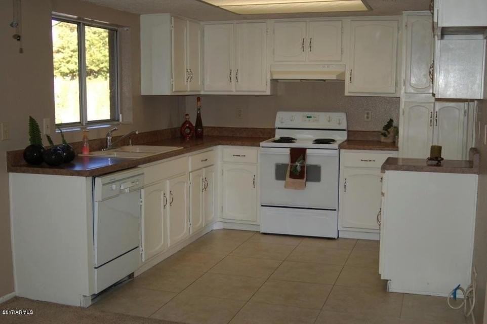 2332 S Patterson - Photo 4 of 8