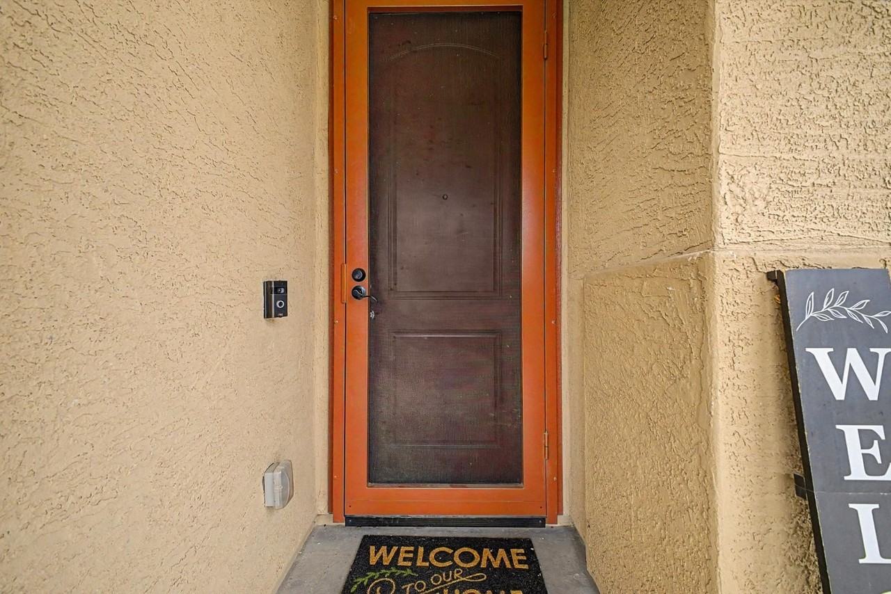 18235 W Ida Ln - Photo 5 of 45