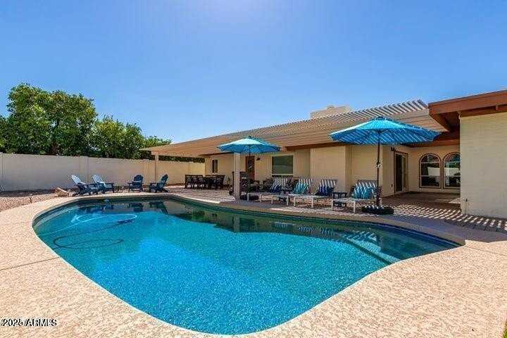 3357 E Hatcher Rd - Photo 3 of 29