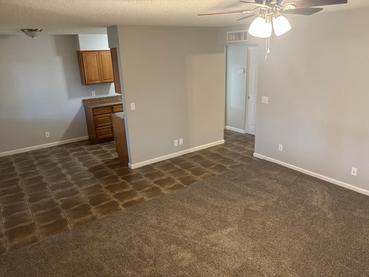 321 N Horne - Photo 5 of 10