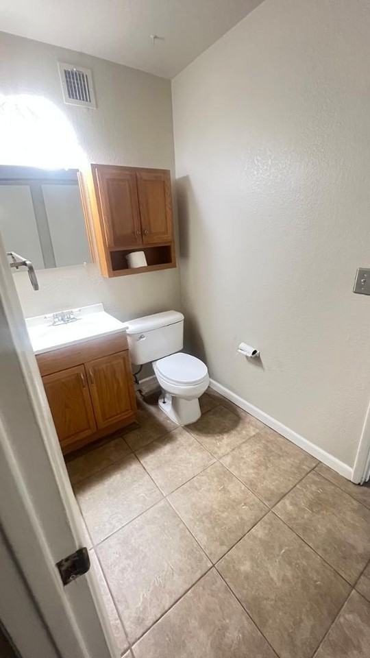 6008 W Townley Ave - Photo 5 of 34