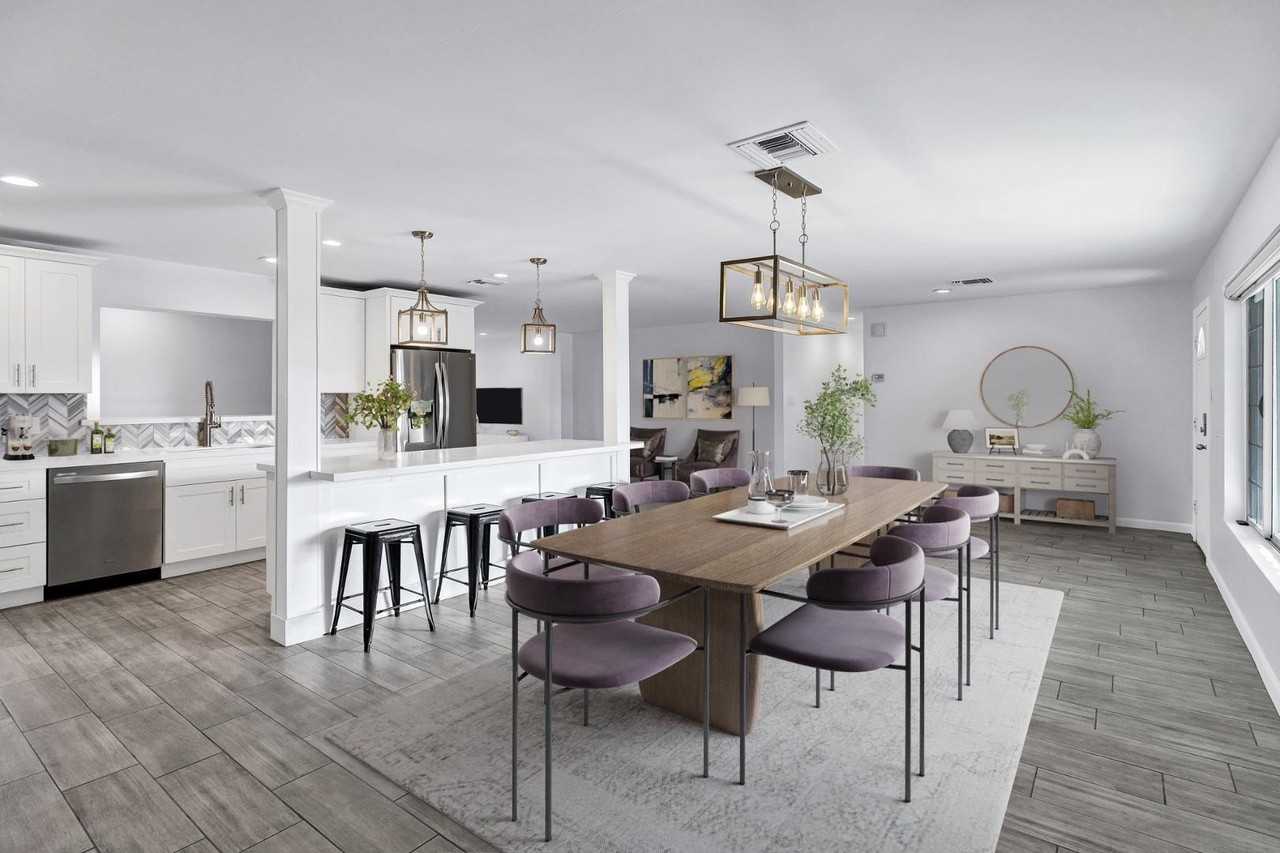 3046 E Glenrosa Ave - Photo 2 of 17