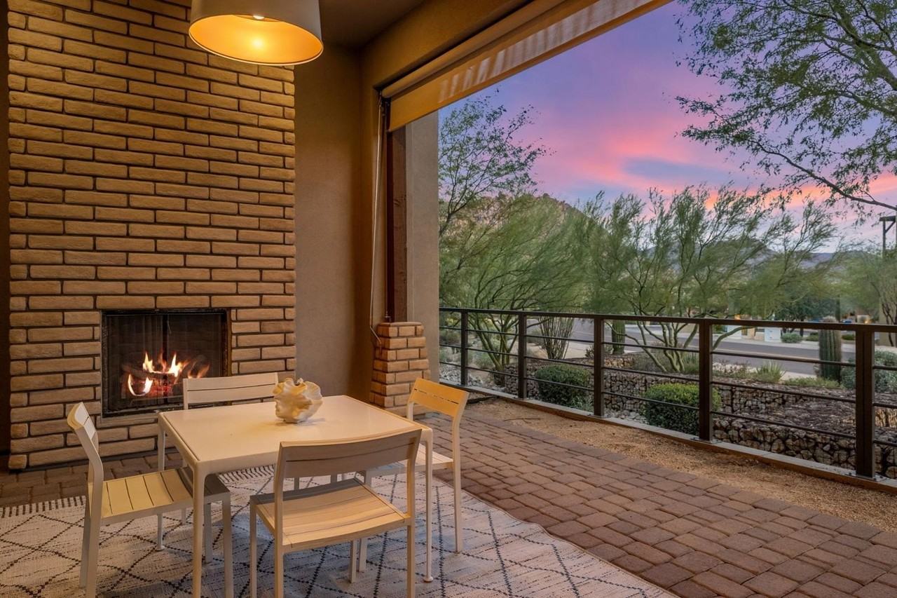 10437 E Monterra Way - Photo 4 of 39