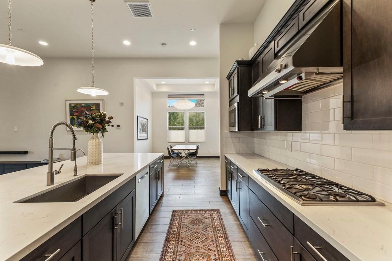 10437 E Monterra Way - Photo 6 of 39