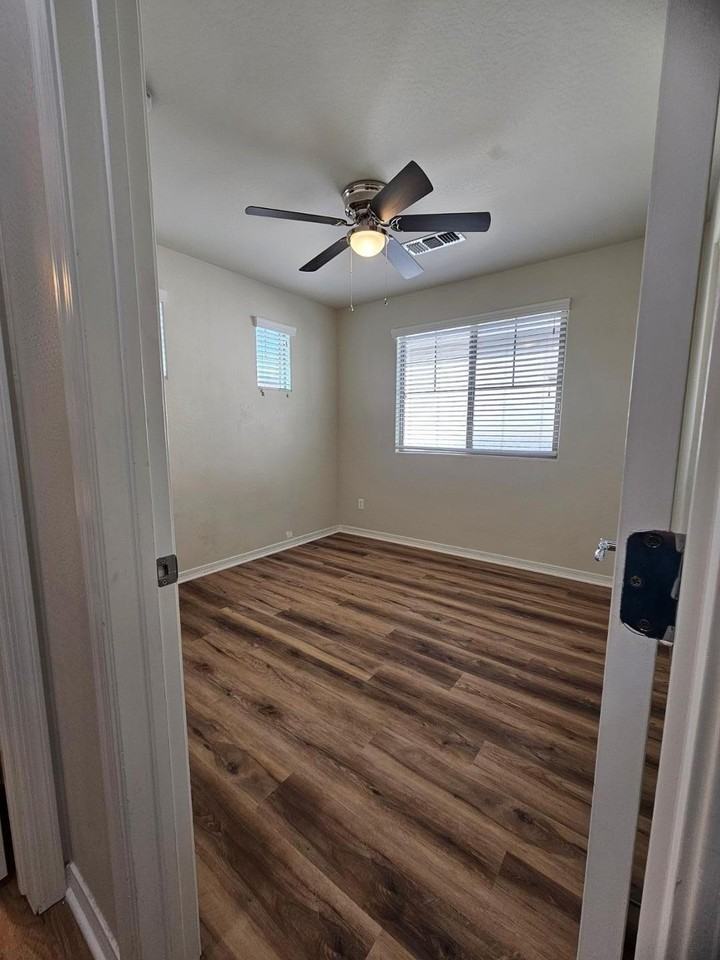 2204 W Le Marche Ave - Photo 7 of 31