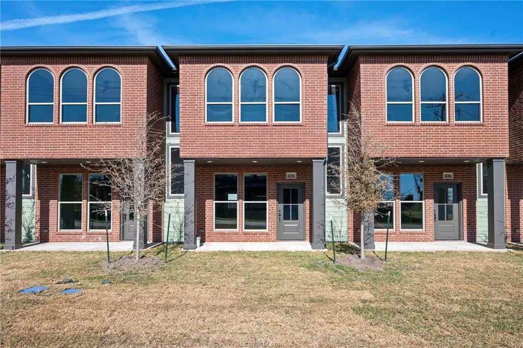 104 W 33rd St - Photo 2 of 13