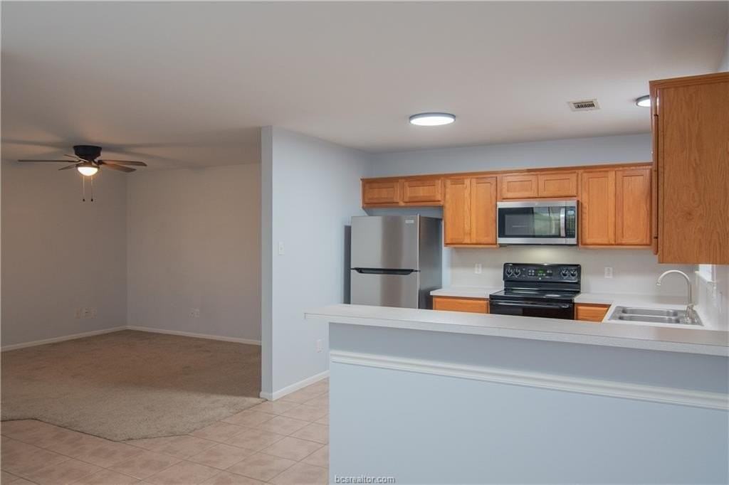 1735 Rock Hollow Loop - Photo 7 of 25