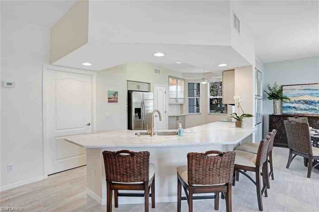 9030 Las Maderas Dr Unit 101 - Photo 3 of 18