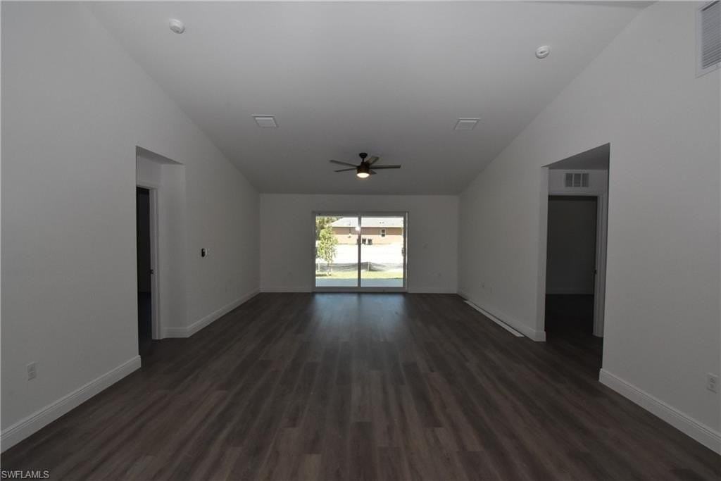 3393 Fergus St - Photo 6 of 21