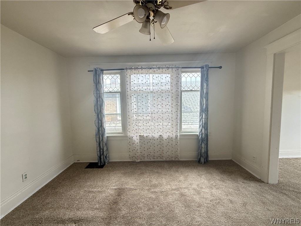 216 Newburgh Ave - Photo 6 of 12