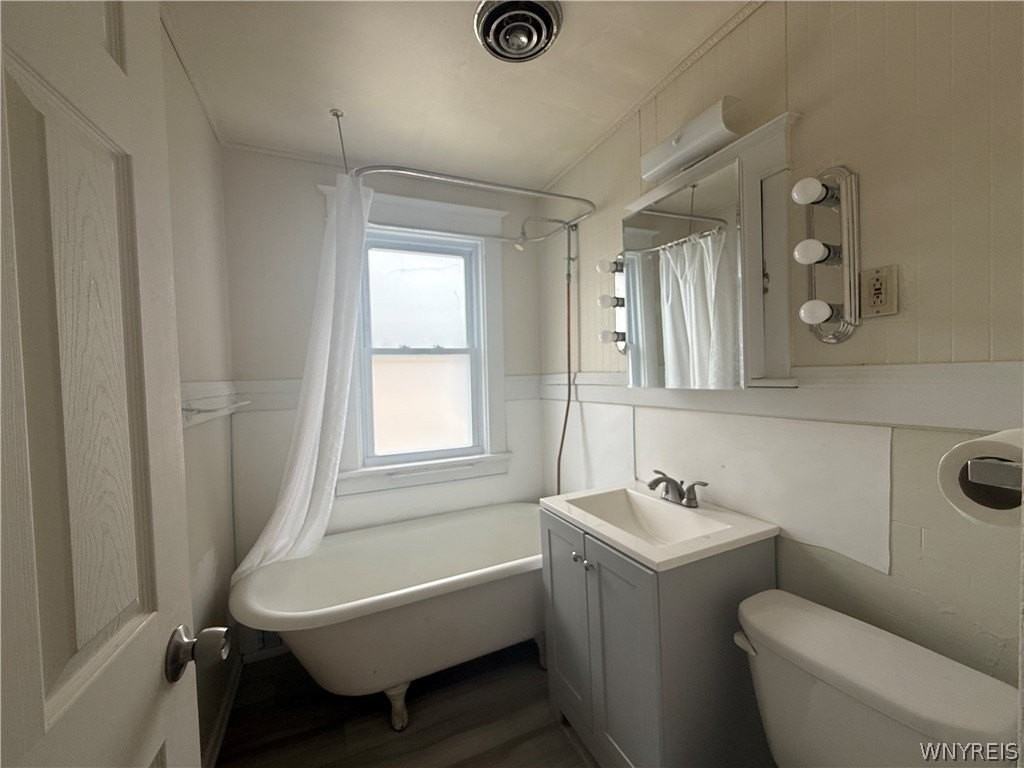 216 Newburgh Ave - Photo 7 of 12