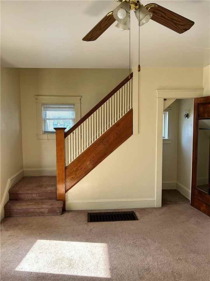 970 Scio St - Photo 6 of 13