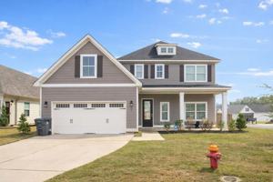 featured image of 83 Ivy Loop