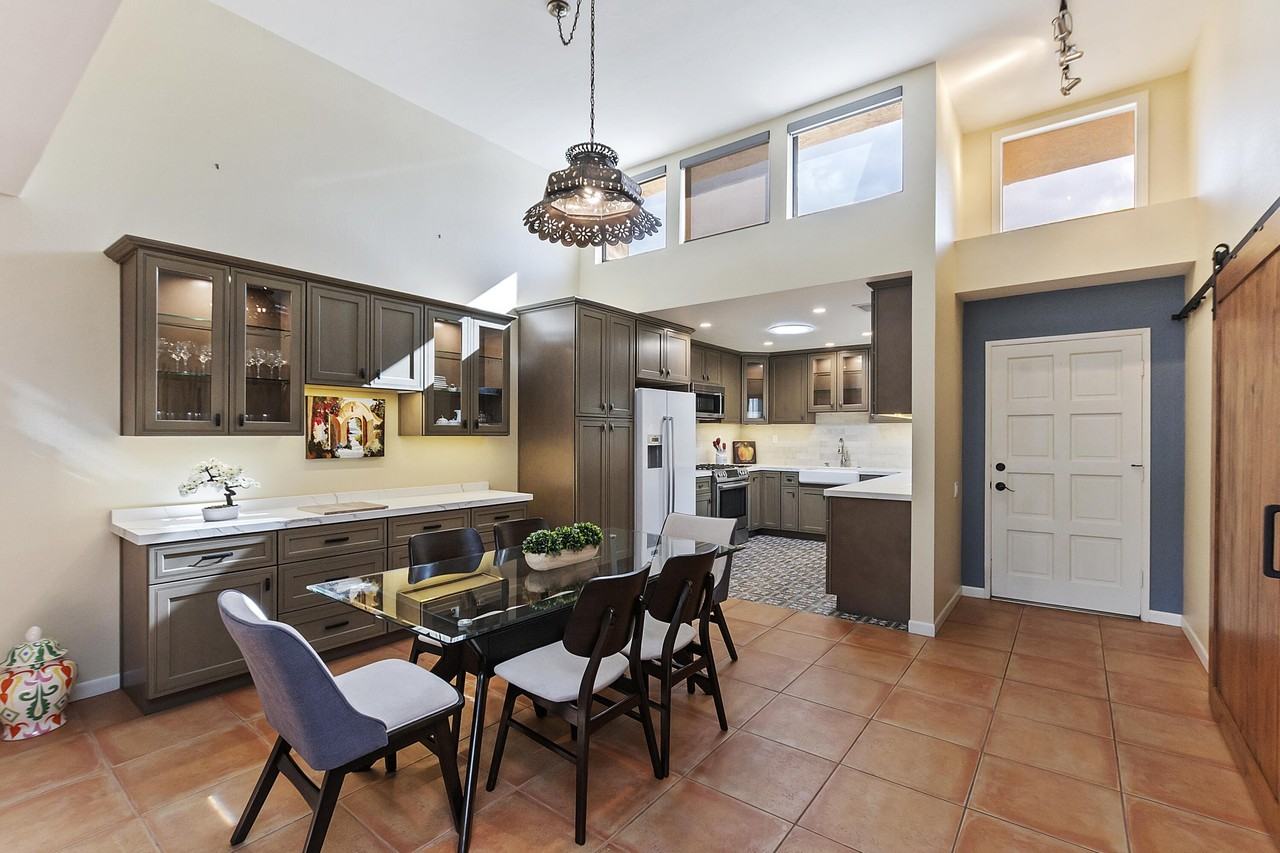 48624 Moon Terrace Ln - Photo 4 of 31