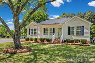 425 Griggs Rd - Photo 1 of 1