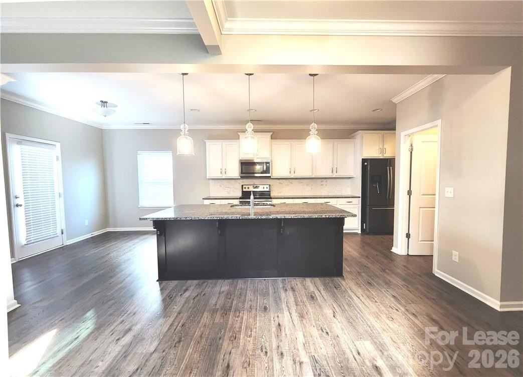 4925 Grace View Dr - Photo 6 of 26