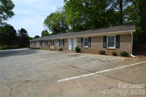 featured image of 1212 Essex St #8