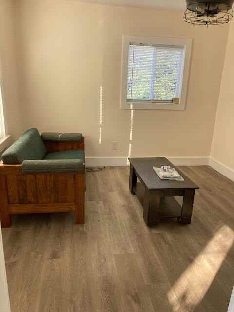3176 Accabee Rd #B - Photo 2 of 7