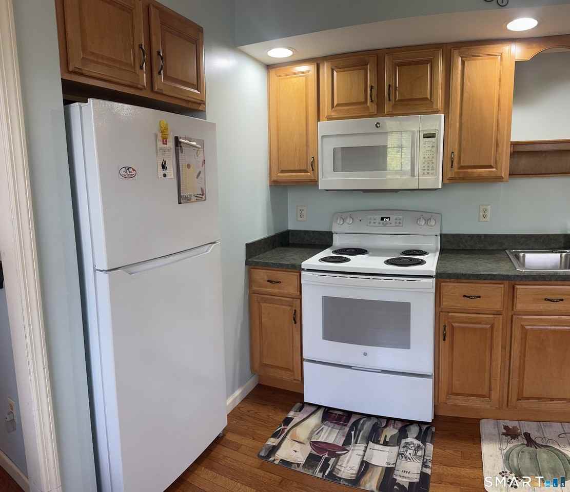 55 Converse Rd - Photo 3 of 10