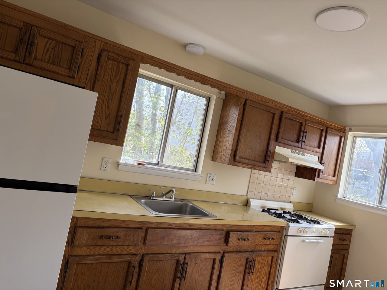 53 1/2 Glenwood Ave #A - Photo 4 of 30