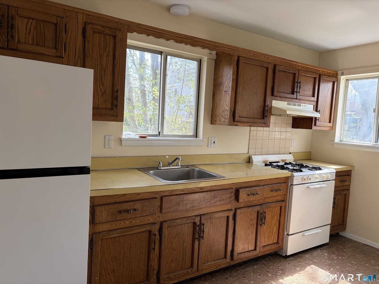 53 1/2 Glenwood Ave #A - Photo 5 of 30