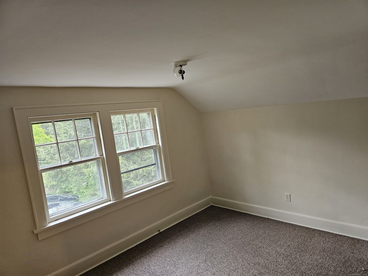 17 Pleasant St - Photo 6 of 6