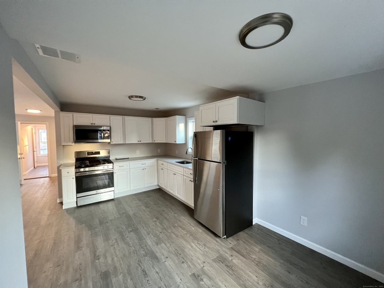 415 Hollister Ave #2ndFL - Photo 2 of 14