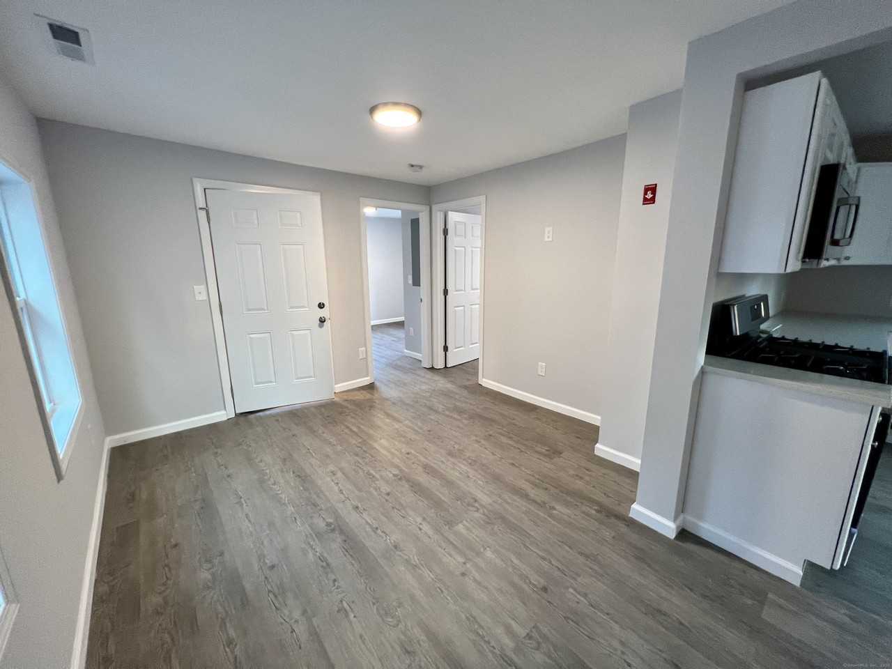 415 Hollister Ave #2ndFL - Photo 5 of 14