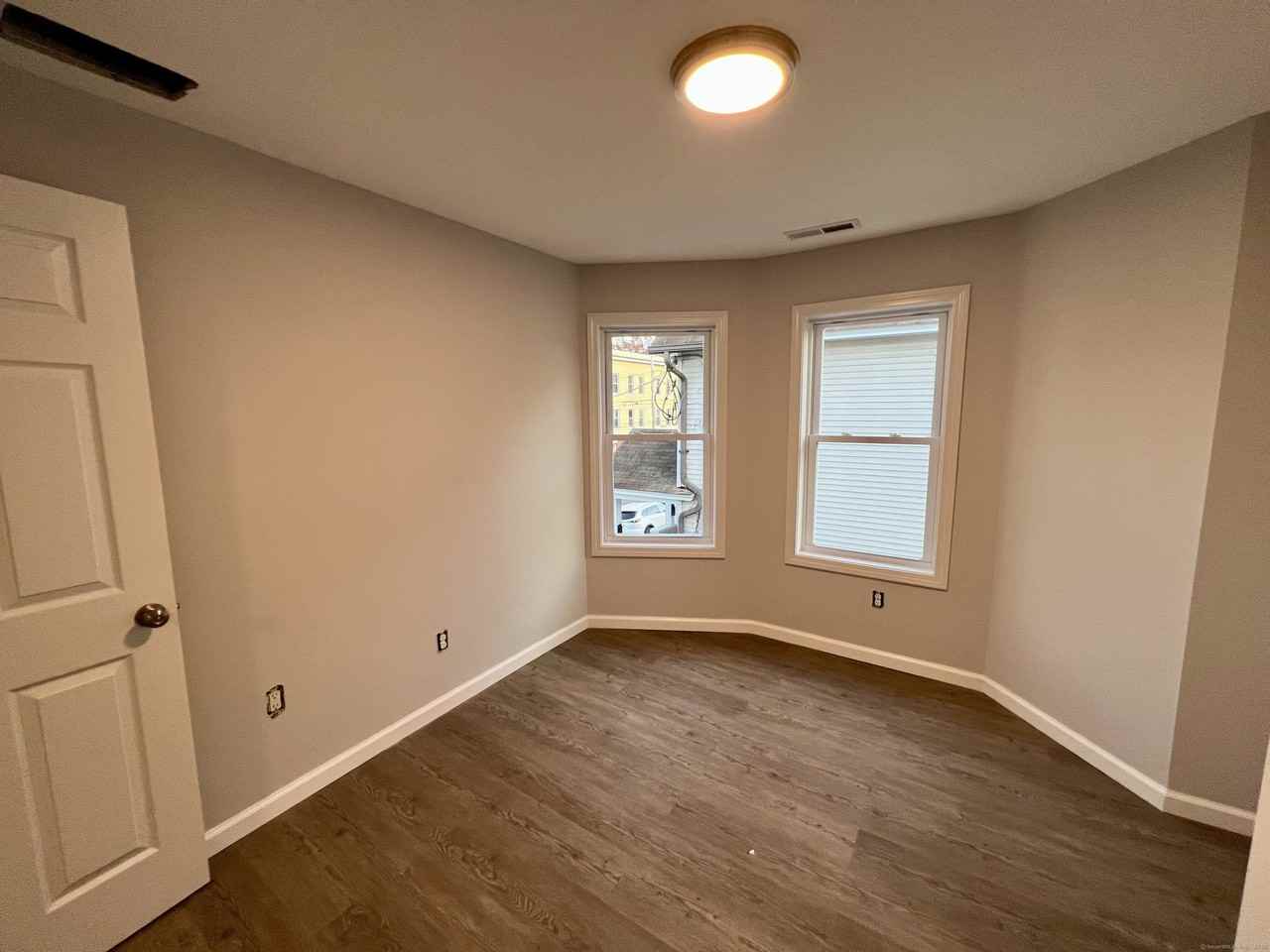 415 Hollister Ave #2ndFL - Photo 7 of 14