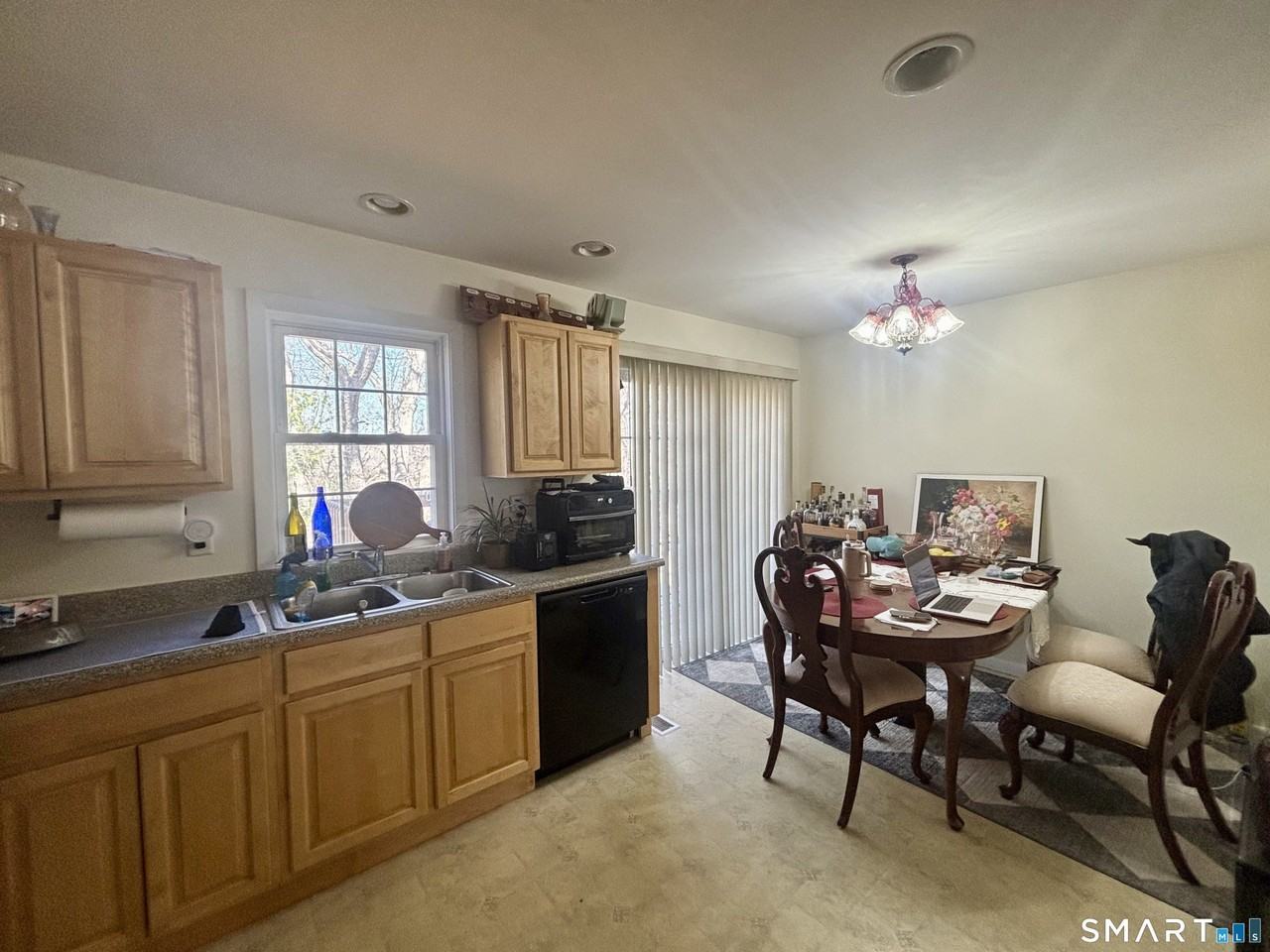 14 Old Fitch Hill Rd #B - Photo 7 of 21