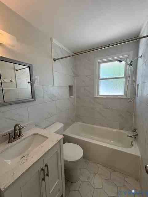 9721 Drexel Ln - Photo 7 of 16