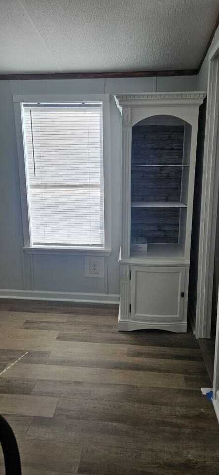 135 Henderson Rd #B - Photo 6 of 12