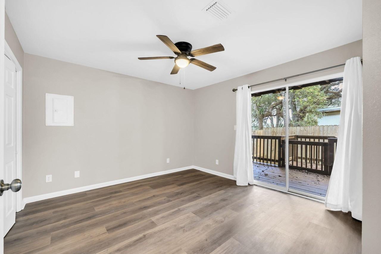 200 White St #6 - Photo 5 of 34