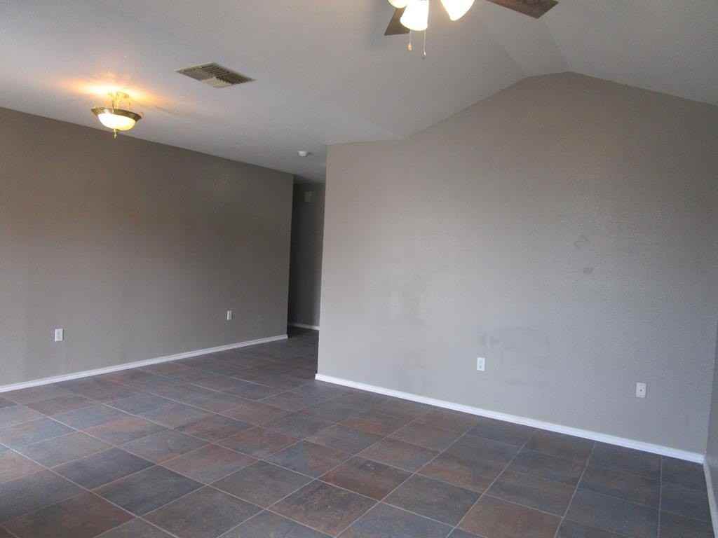 1455 Timber Valley Dr - Photo 3 of 23