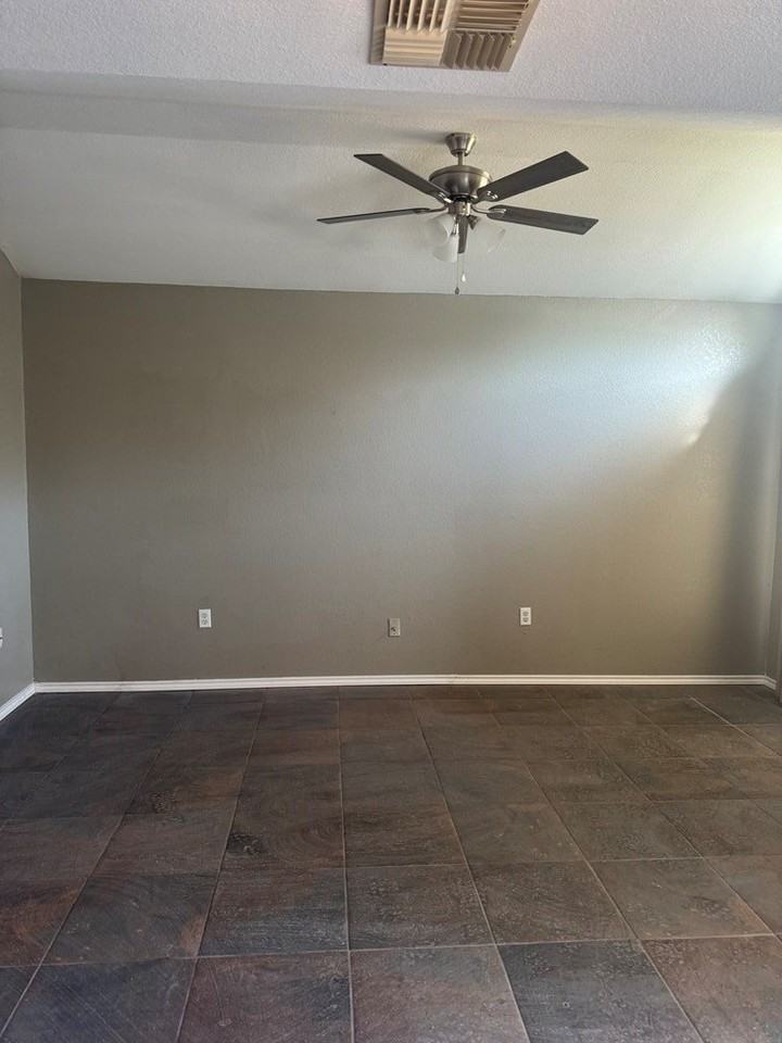 1455 Timber Valley Dr - Photo 4 of 23