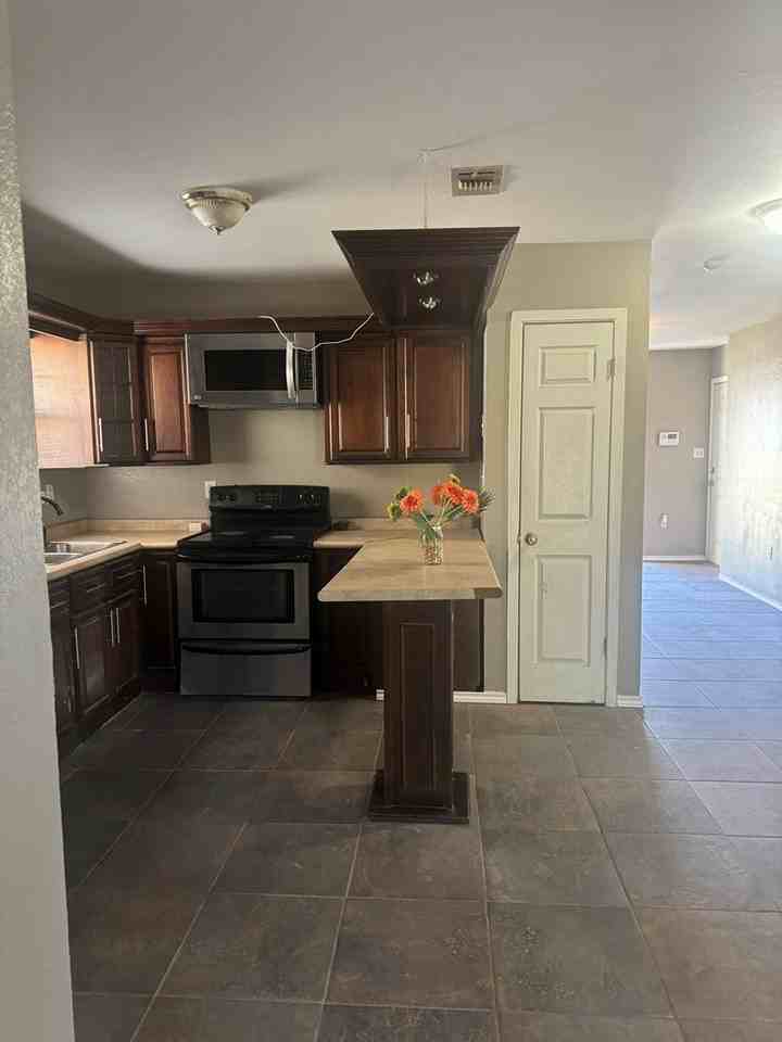 1455 Timber Valley Dr - Photo 7 of 23