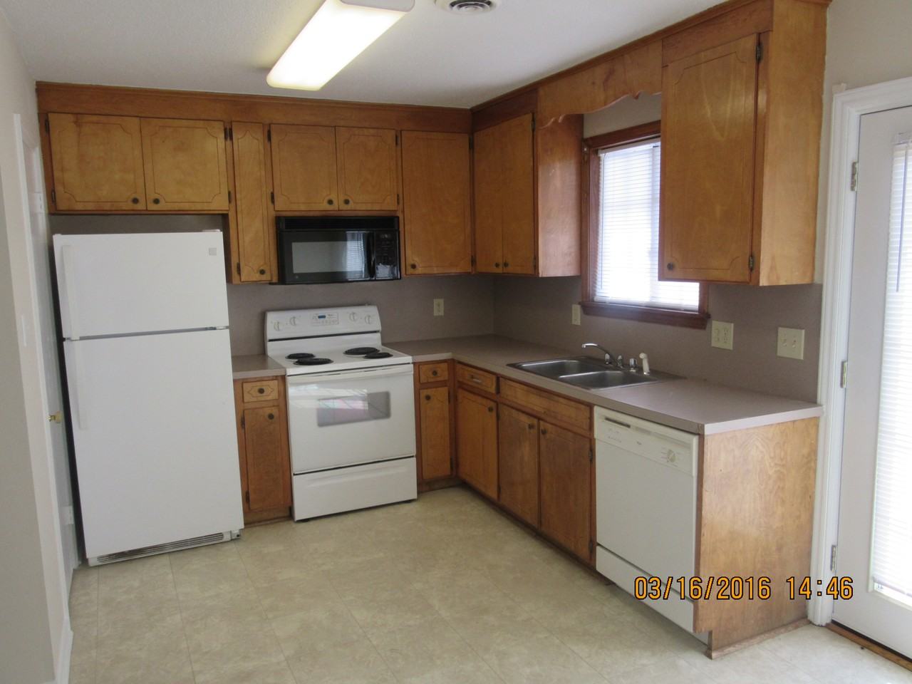 417 Shue Rd - Photo 2 of 8