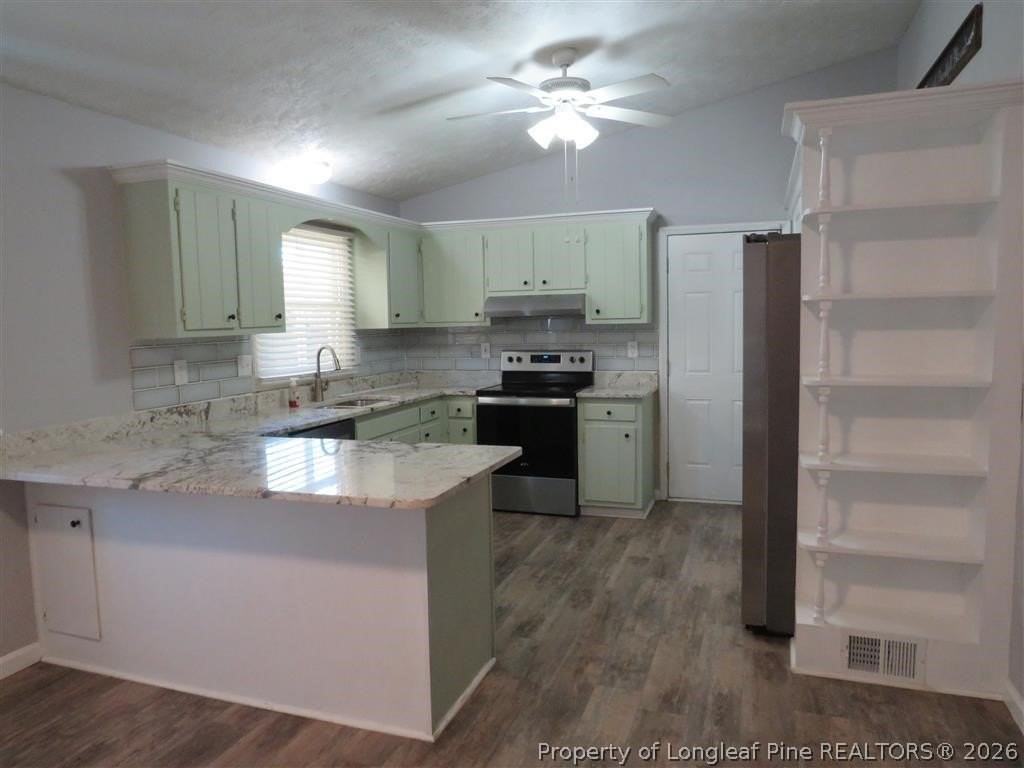 760 Ashbrook Rd - Photo 3 of 13