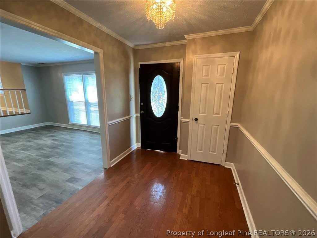 619 Lufkin Cir - Photo 2 of 19