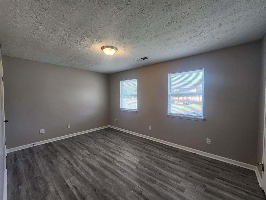 1653 Pinedale Cir Nw - Photo 7 of 9