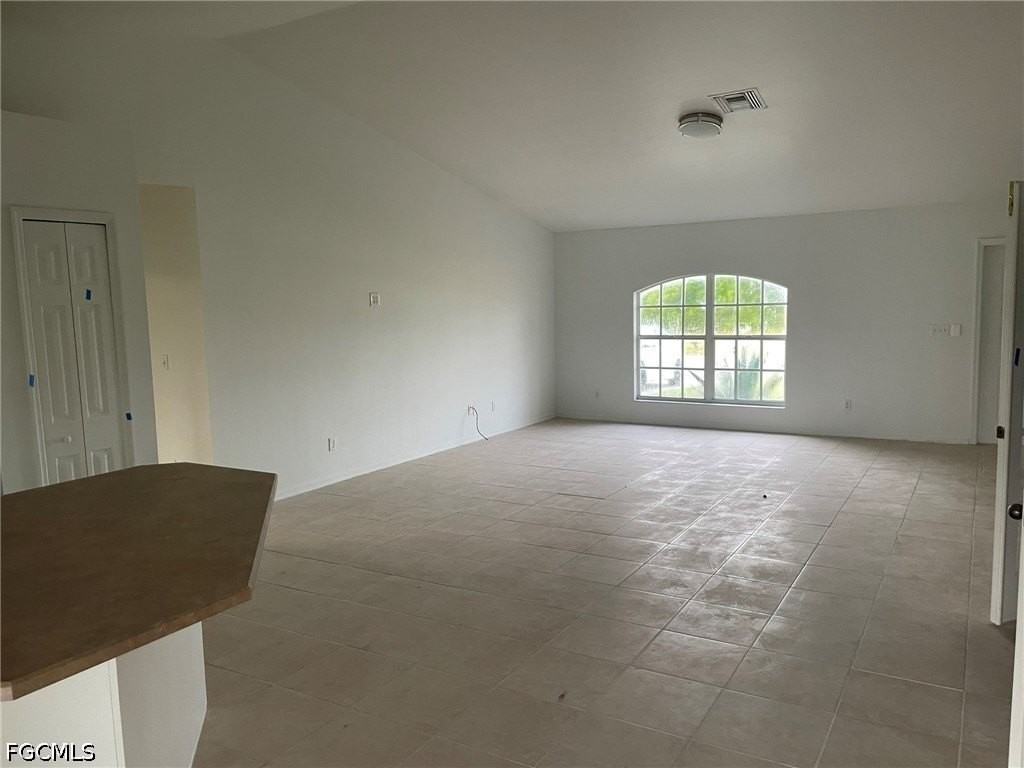 2023 Nw 6th St - Photo 7 of 16