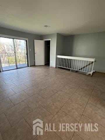 212 N Oaks Blvd - Photo 7 of 11