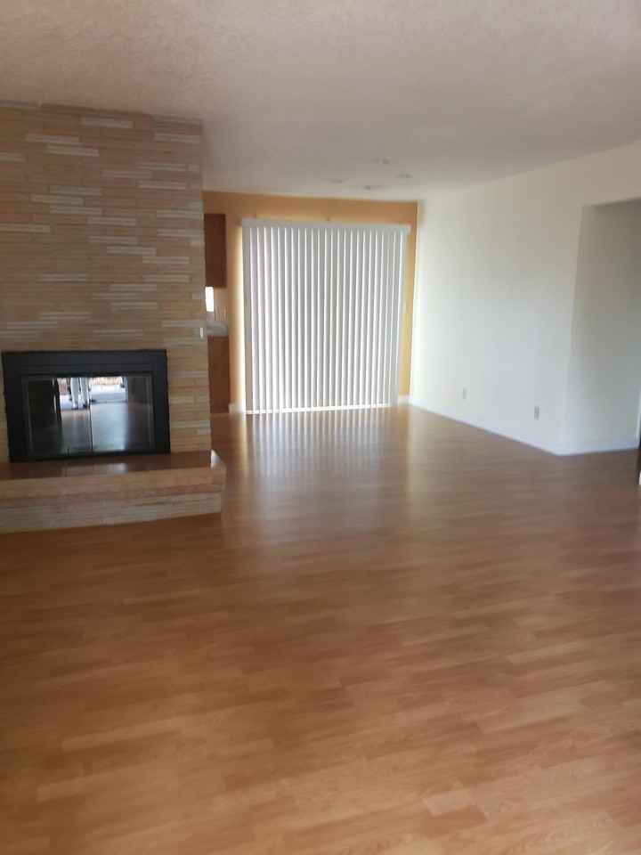 2199 Devos Street - Photo 2 of 6