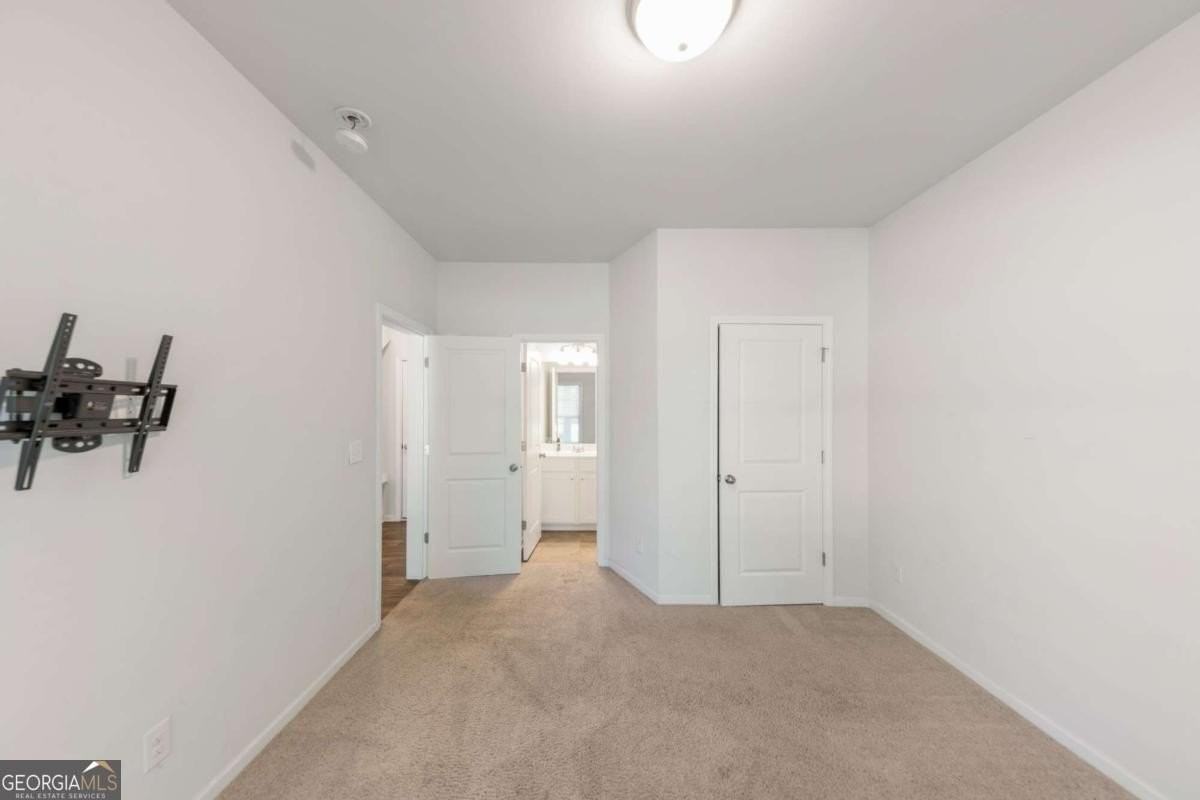 3625 Hawthorne Ter - Photo 4 of 24