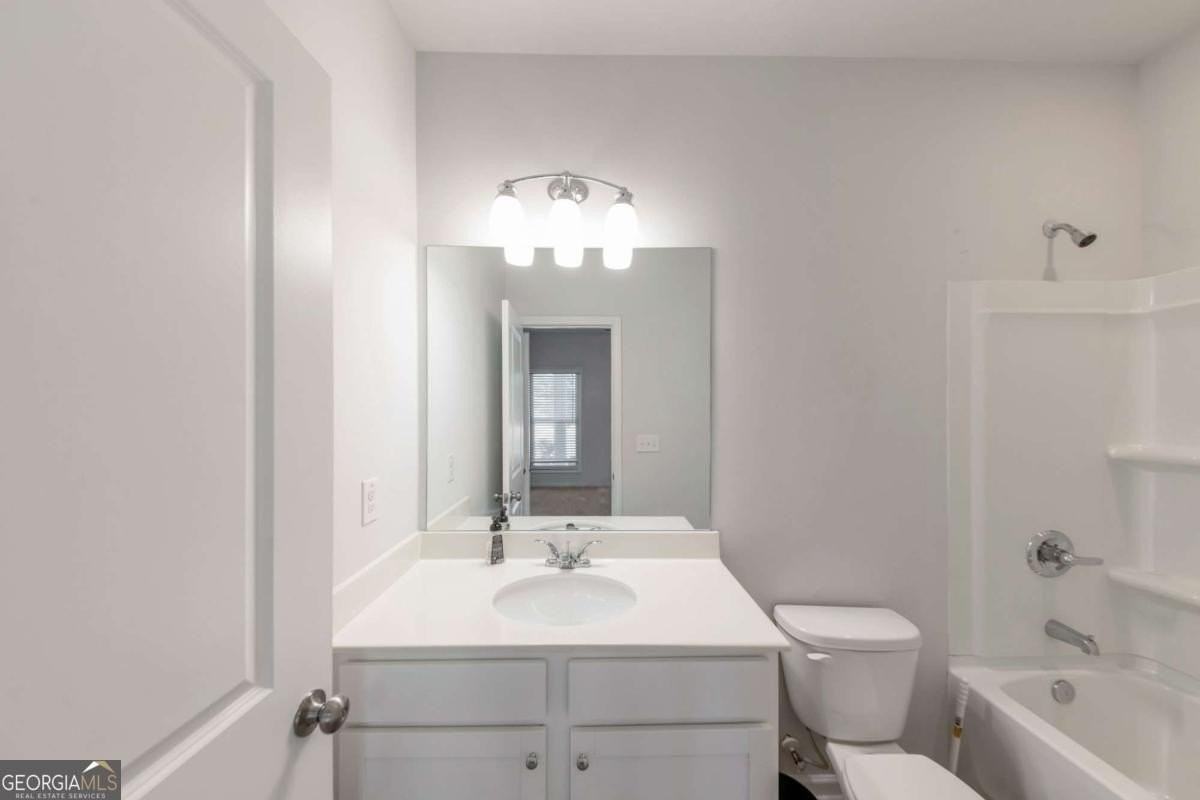 3625 Hawthorne Ter - Photo 5 of 24