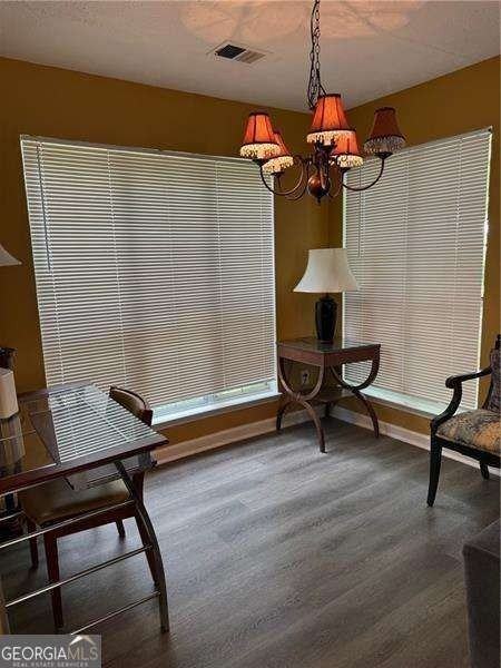 2578 Shadowbrook Dr - Photo 6 of 38